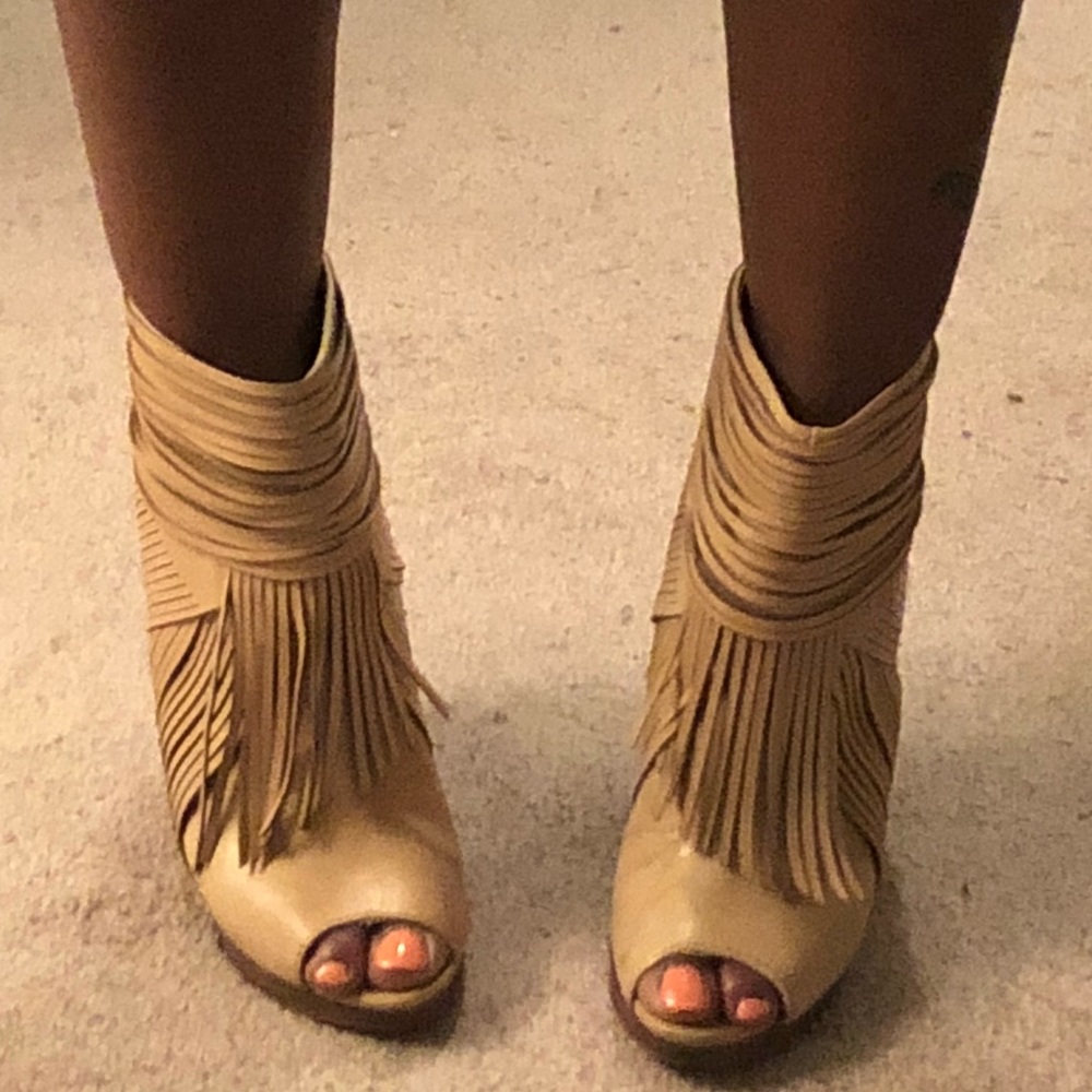 Carlos Wedge Heels